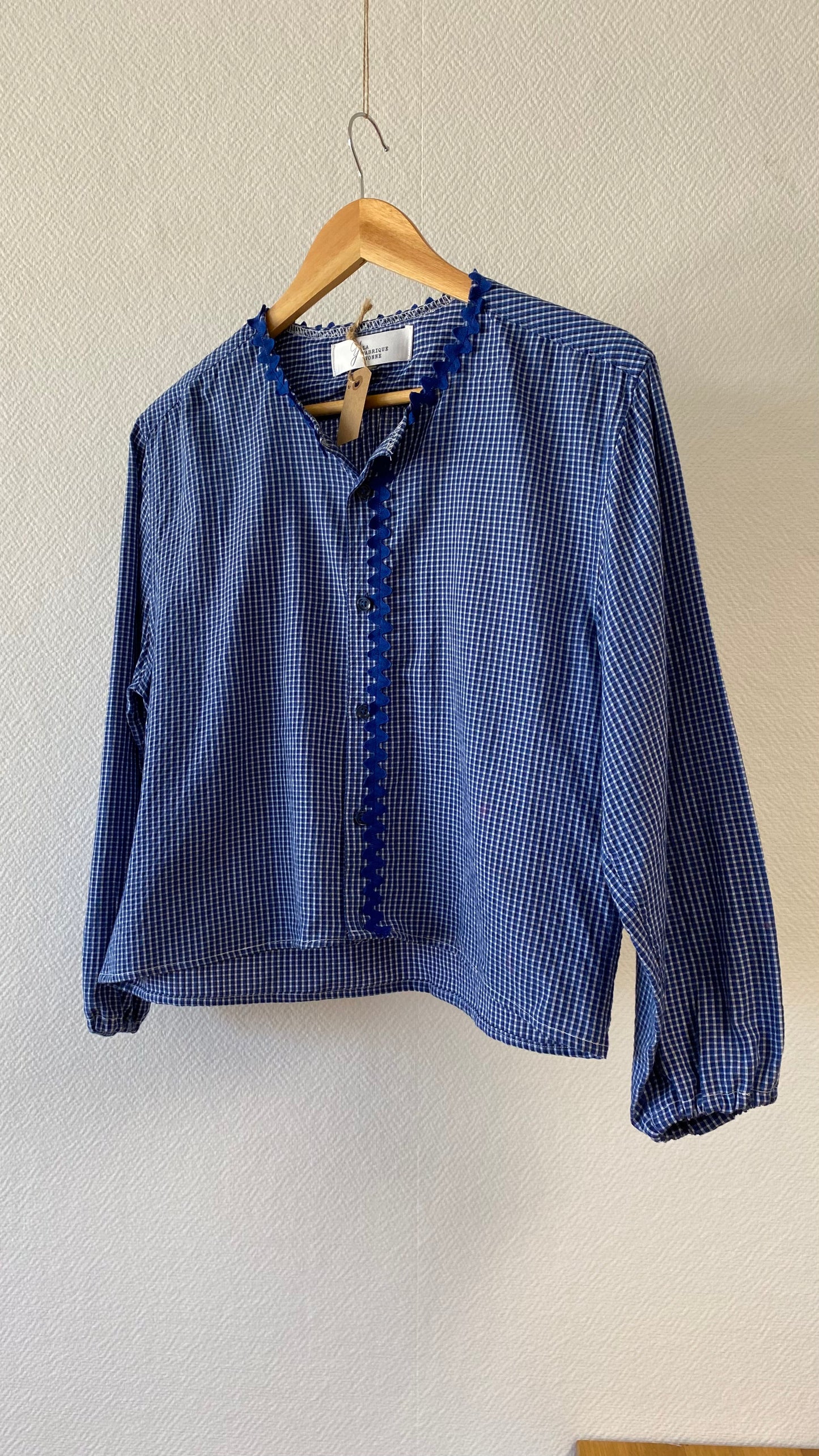 Chemise upcyclée - bleue serpentine