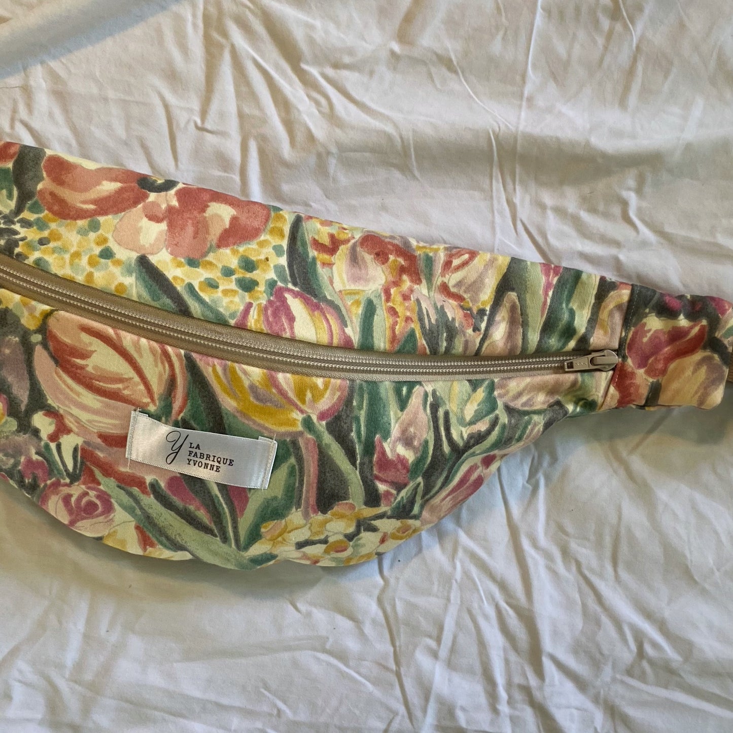 Sac banane - Fleurs roses et jaunes